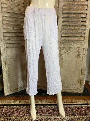 22051 Crinkle Straight Leg Pant-White