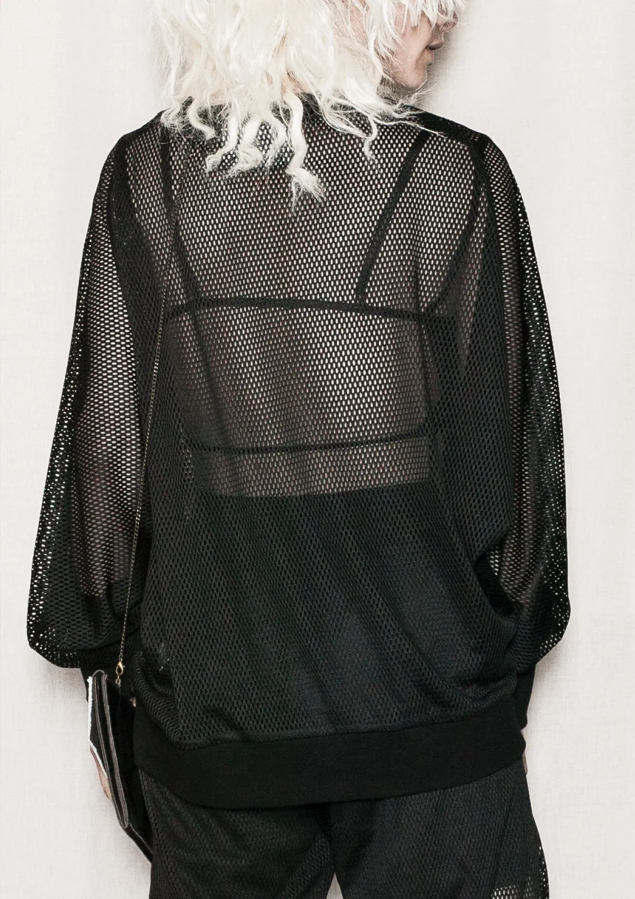 OVERSIZED SUMMER SWEATER - AIRY MESH black