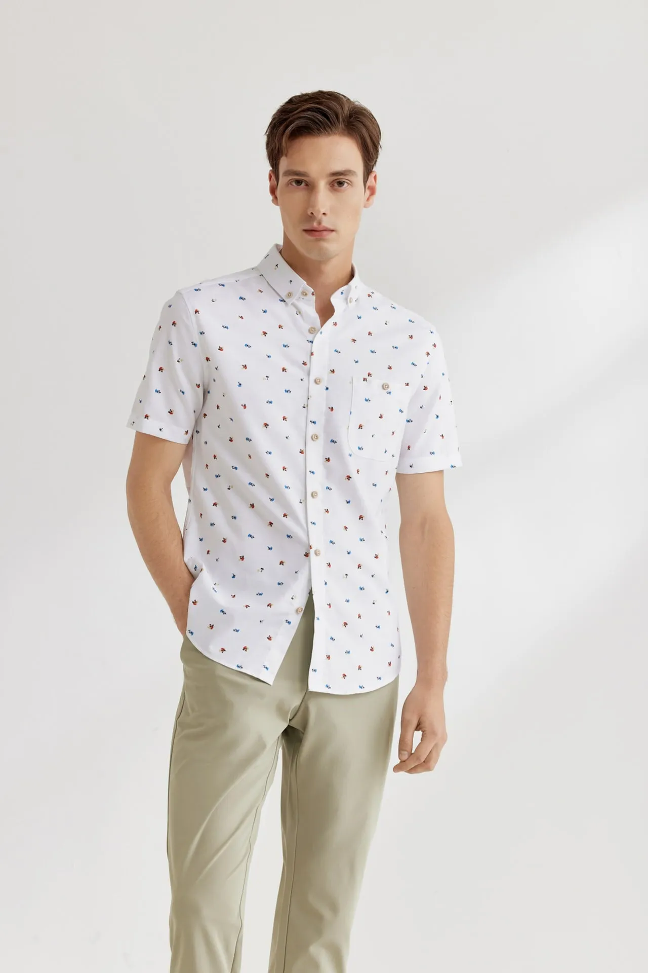 Small Palm Tree Print Casual Shirt in Smart Fit