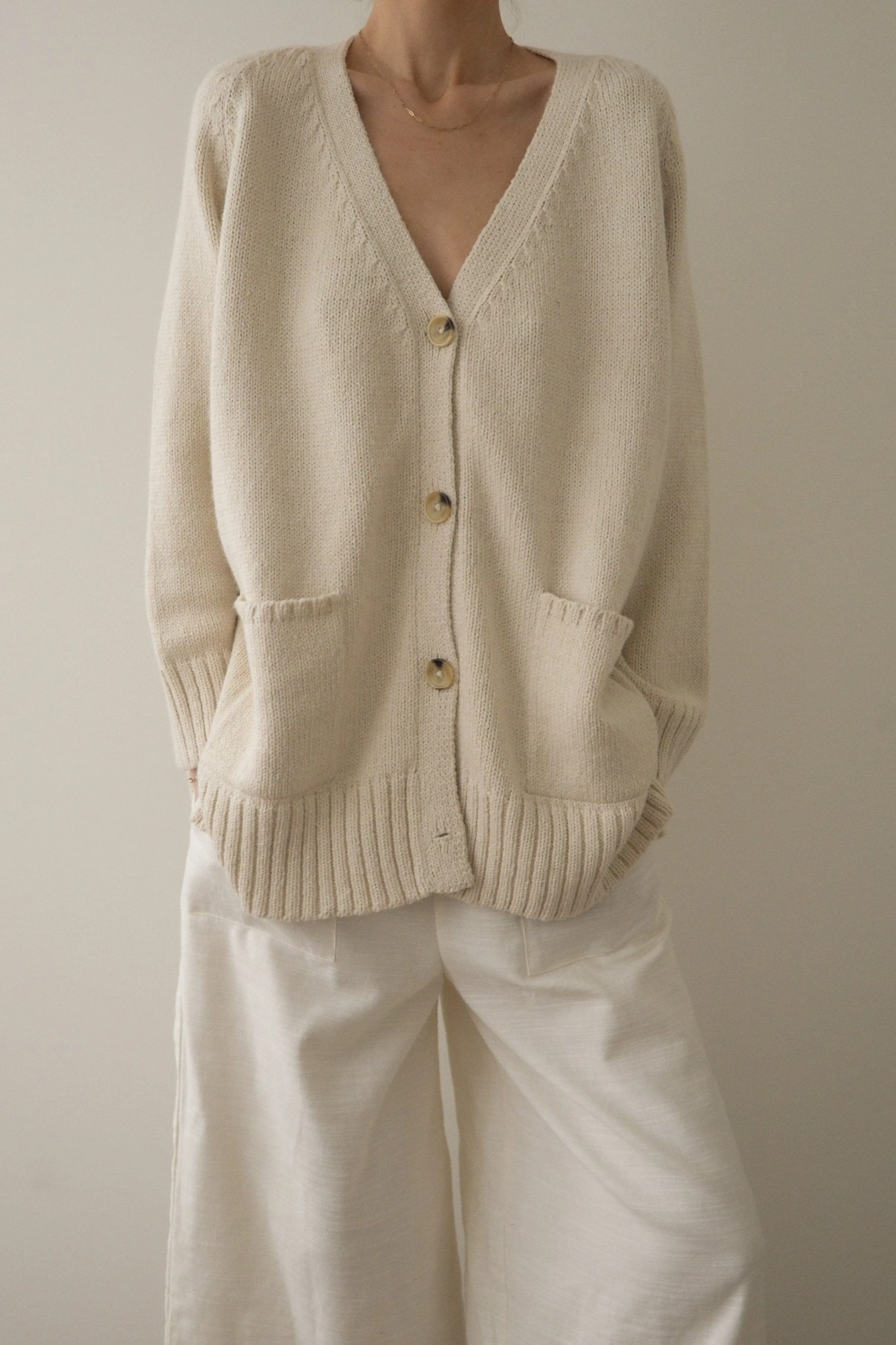 Valley Cardigan - Ivory